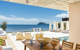 Salty Angel Sea Front Villa